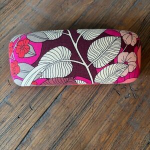 Vera Bradley clamshell hard glasses or sunglasses case